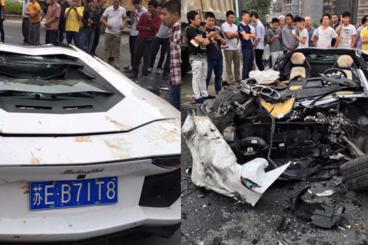 Vào ngày 31/10/2015 vừa qua, một chiếc Lamborghini Aventador màu trắng bị phát hủy hoàn toàn sau màn đấu đầu trực tiếp với một chiếc xe tải chở bùn đang lưu thông trên đường phố Trung Quốc.